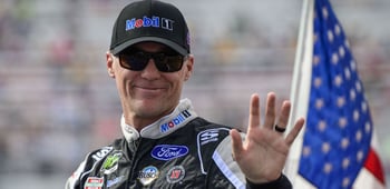 Ford EcoBoost 400 Betting: Take Kevin Harvick For Cup Title