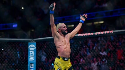 UFC 283 Odds, Picks & Predictions For Teixeira vs. Hill 1