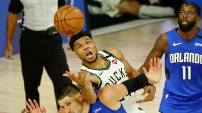 How Upsets Of Lakers & Bucks Impact Odds & Betting Strategy 1