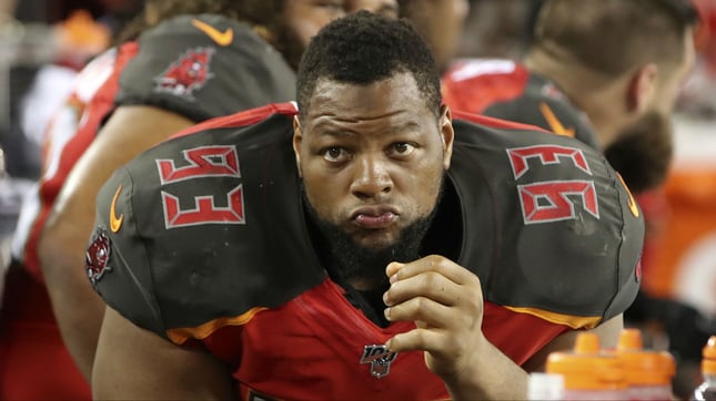 Expect the Bucs and Cowboys to play to a low score as two decent defenses face off during a sloppy week.