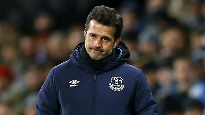 Howe Favourite for Everton Job After Silva Backed for Exit