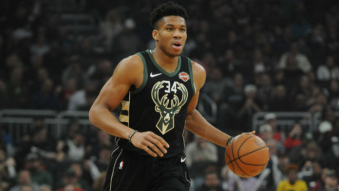 Bucks’ Antetokounmpo Shows Rockets Why He’s NBA MVP Favorite