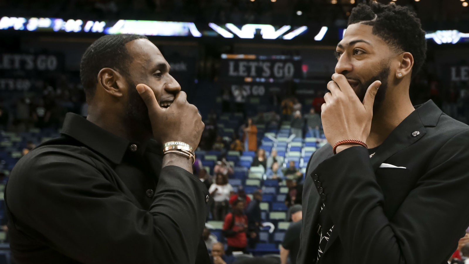 Antetokounmpo Still NBA MVP Favorite Post Free-Agency Frenzy