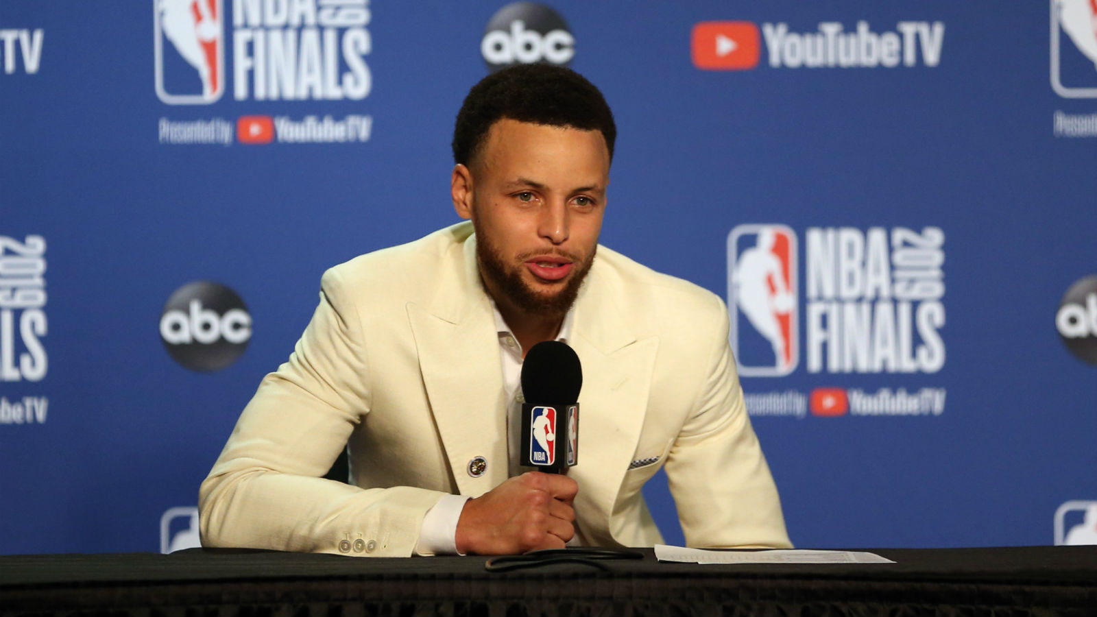 Buy or Hold: How You Should Bet NBA Title Contenders This Year