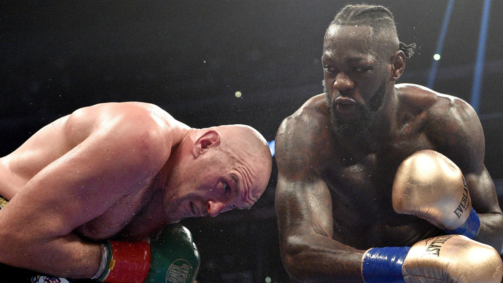 Tyson Fury Favored over Deontay Wilder in Feb. 22 Rematch