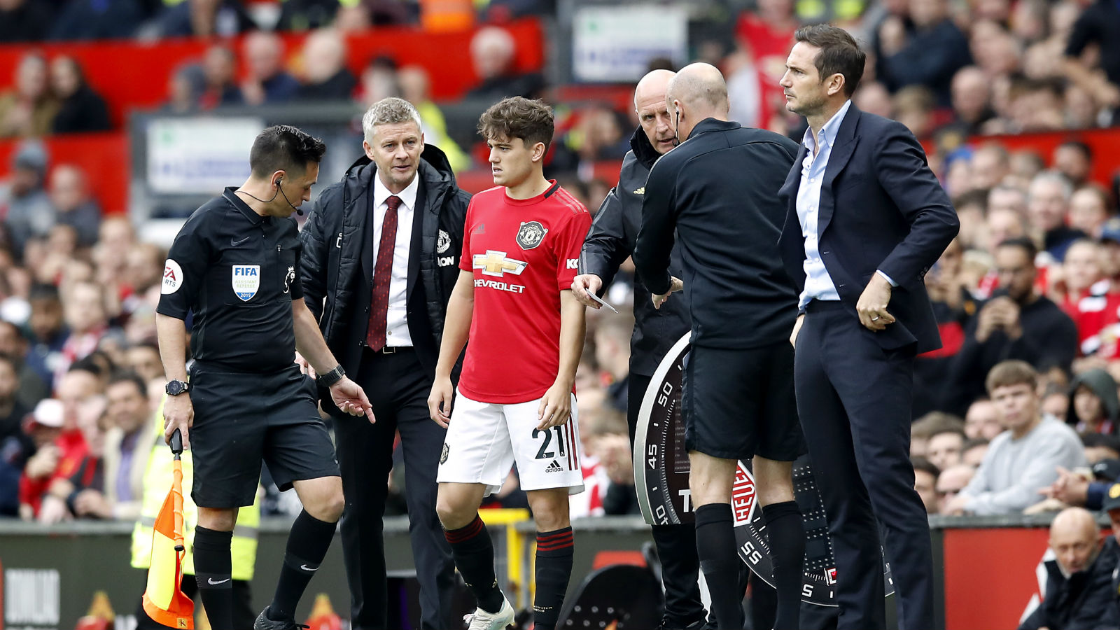 New Reality Sinks In For Man Utd As Palace Clash Looms