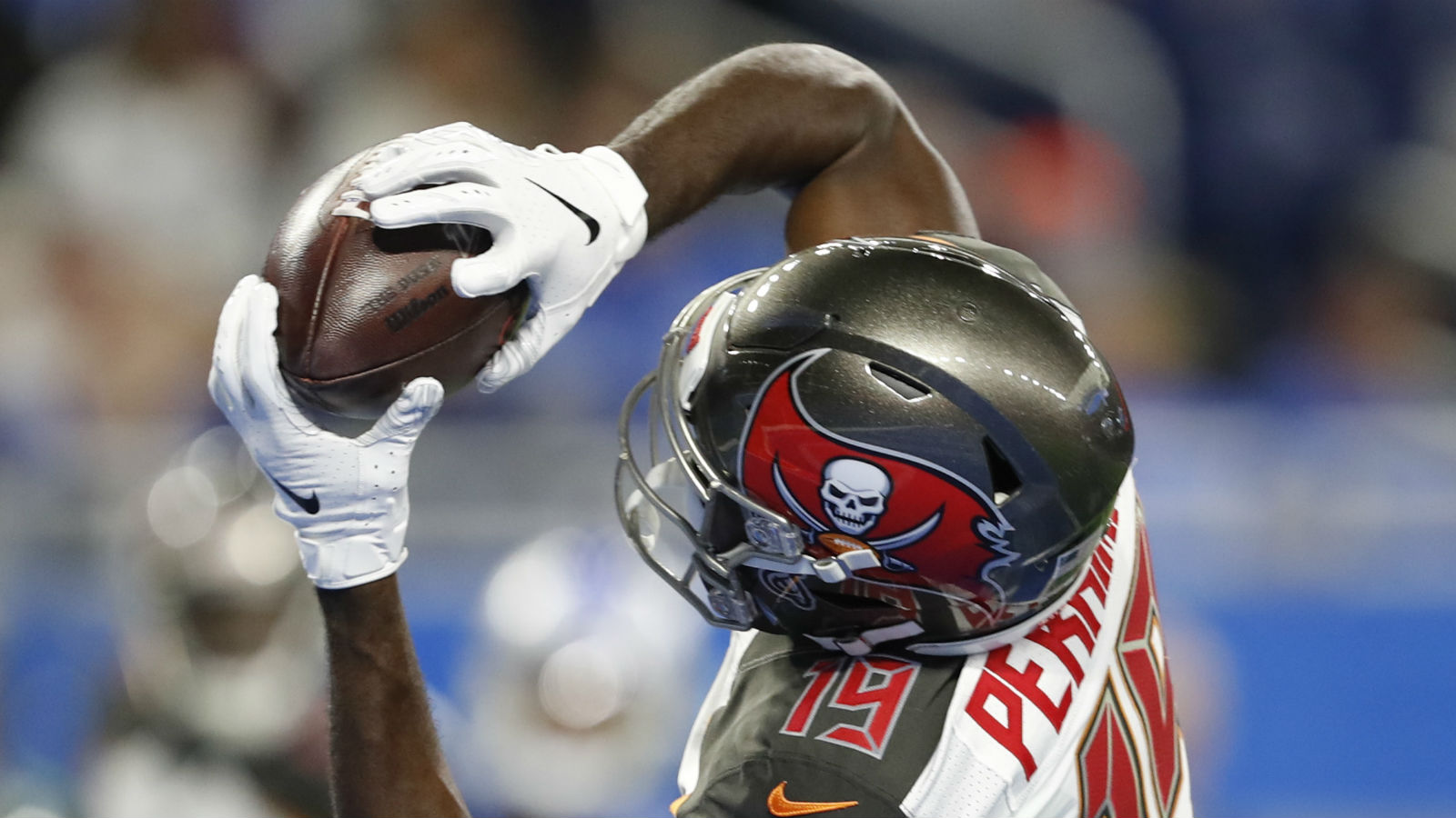 32 Realistic NFL Free-Agent Moves & How They’d Impact Odds
