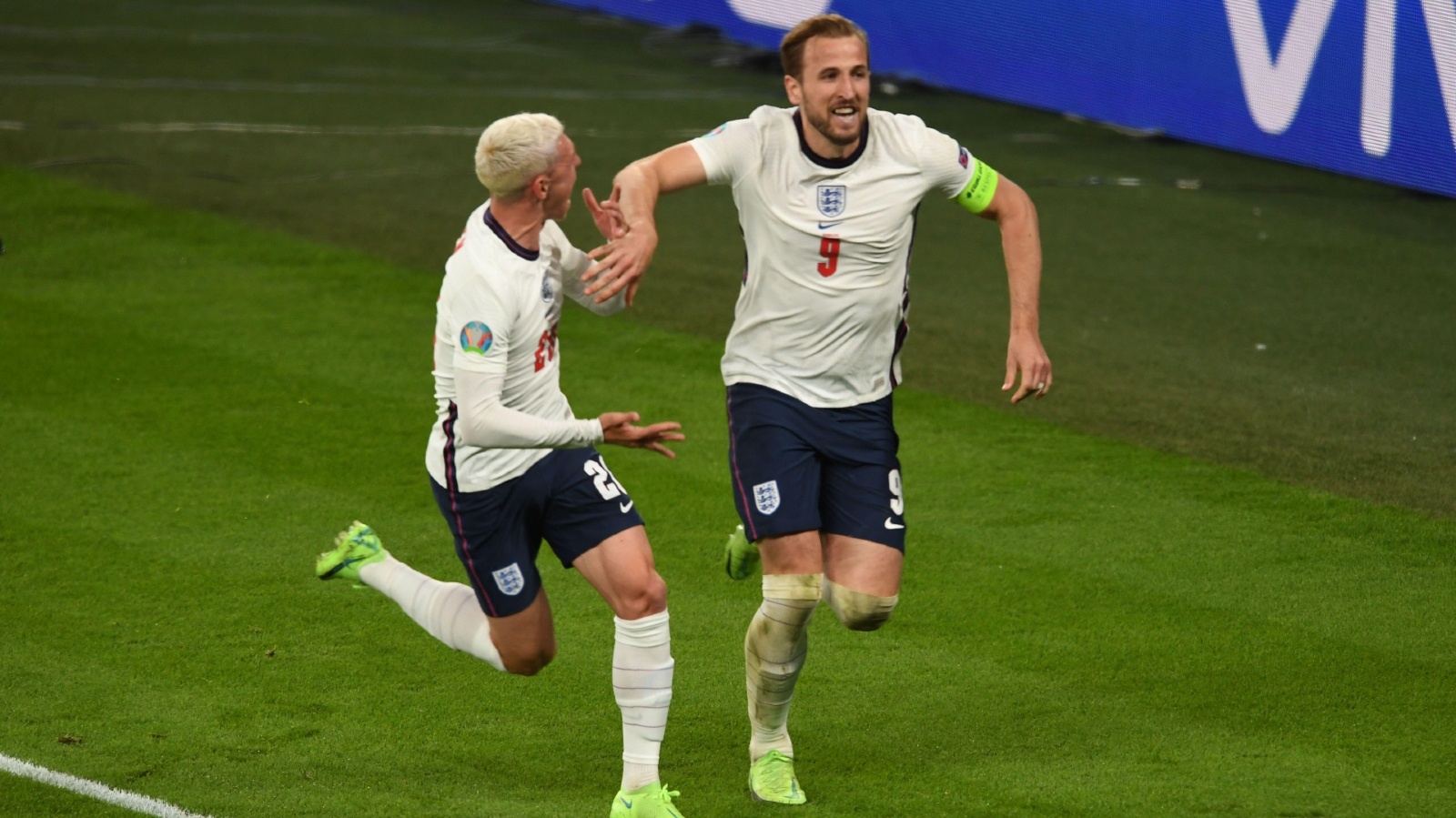 Euro 2020 Final: Italy vs England Odds, Tips & Expert Picks