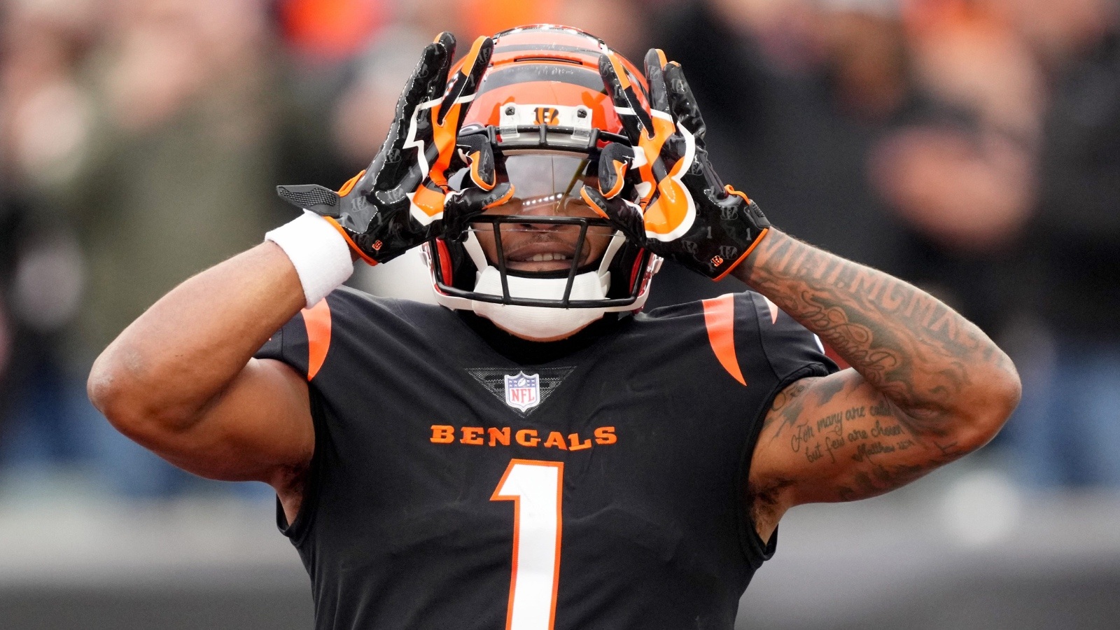 FanDuel Kentucky Promo Code: Bet $5, Get $300 In Bonus Bets For NFL, College Football