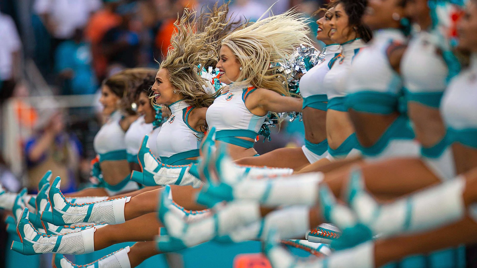 NFL Week 12 Betting Recap: Cyber Monday Specials