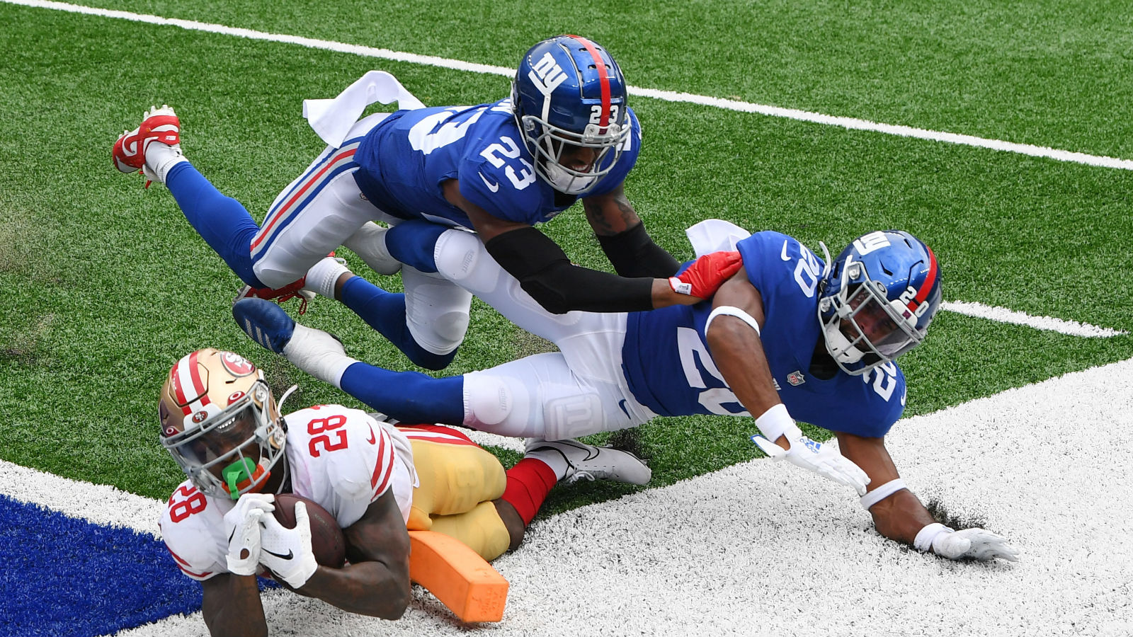 NFL Week 5 Survivor Pool: Big D Will Get a Big Win