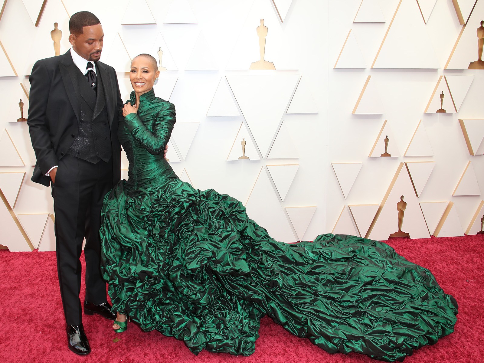 Will Smith vs Chris Rock Odds & Picks For Hypothetical UFC Bout