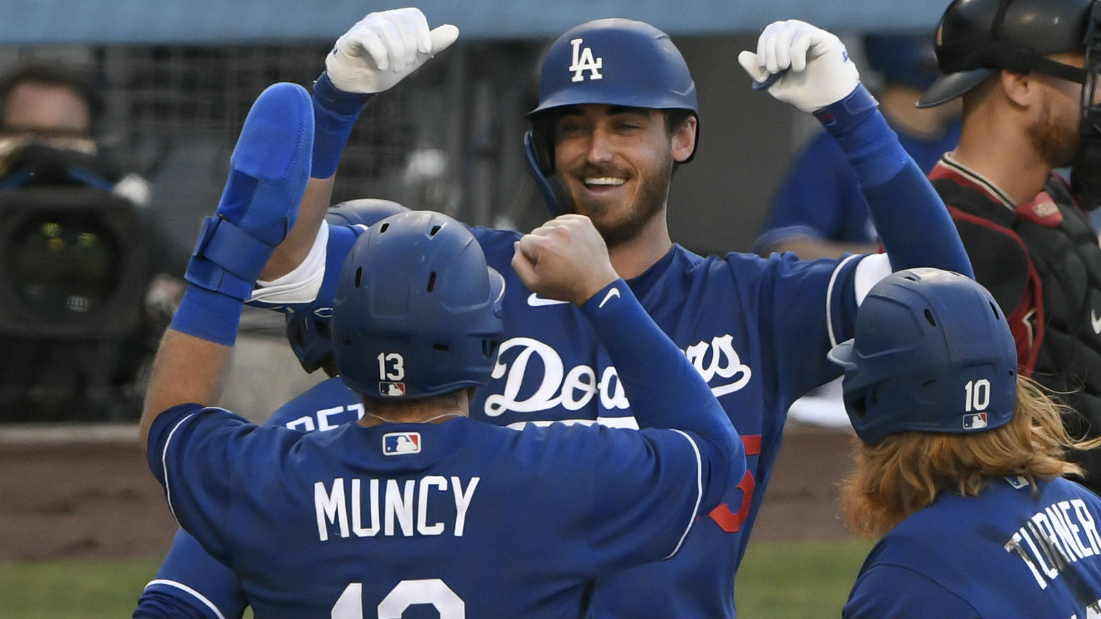 Yankees or Dodgers: Which Team Will Win More Games In 2020?