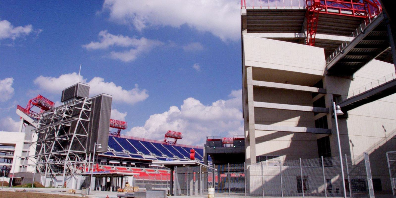 Nfl Roster Building NFL Stadium Construction Odds, Next 5 Years: Which NFL Team Is Building ...