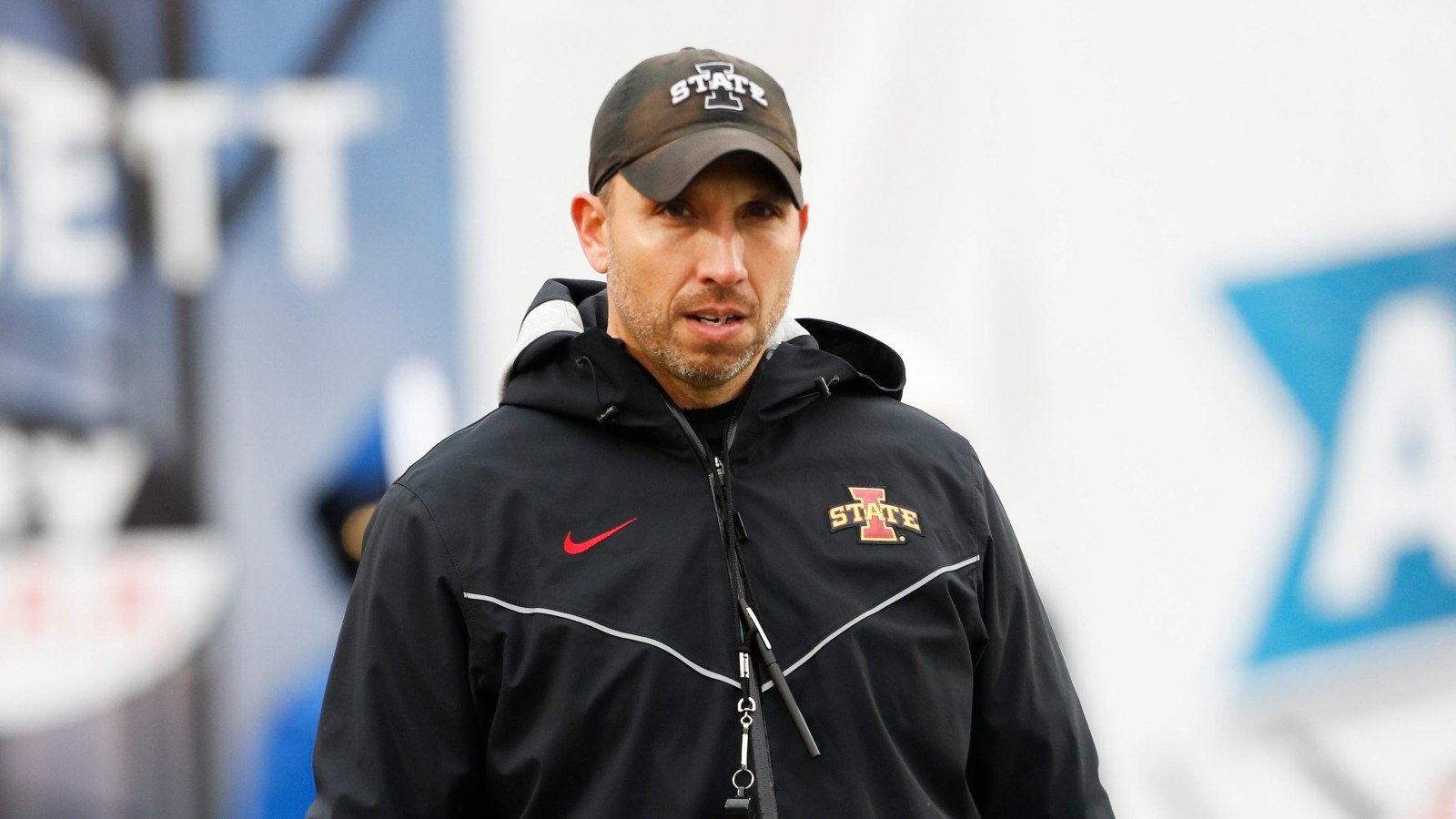 Next Washington Huskies Coach Odds: Campbell Taking The Lead