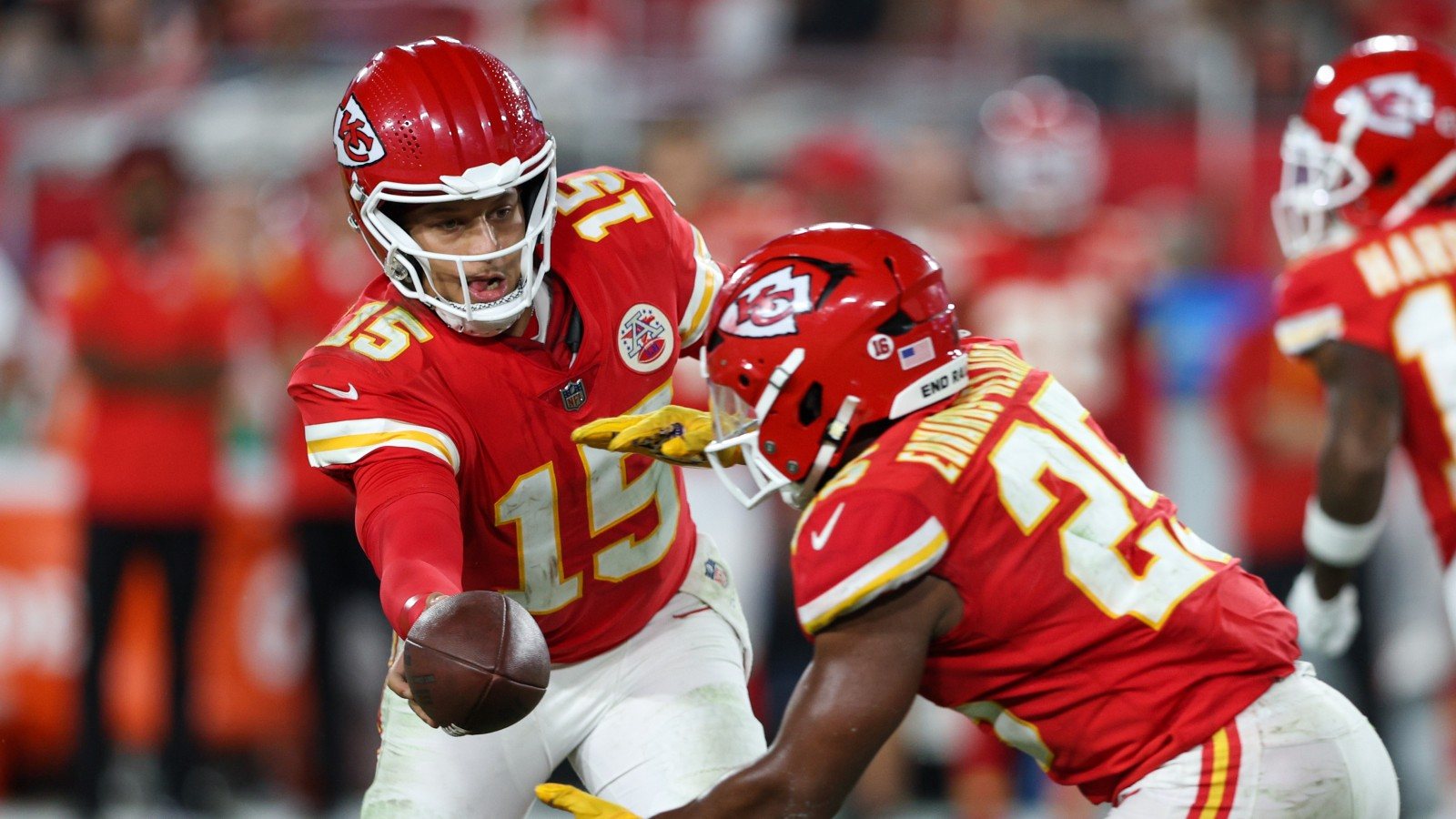Kansas City Chiefs vs Las Vegas Raiders Best Bets, Odds & MNF Picks
