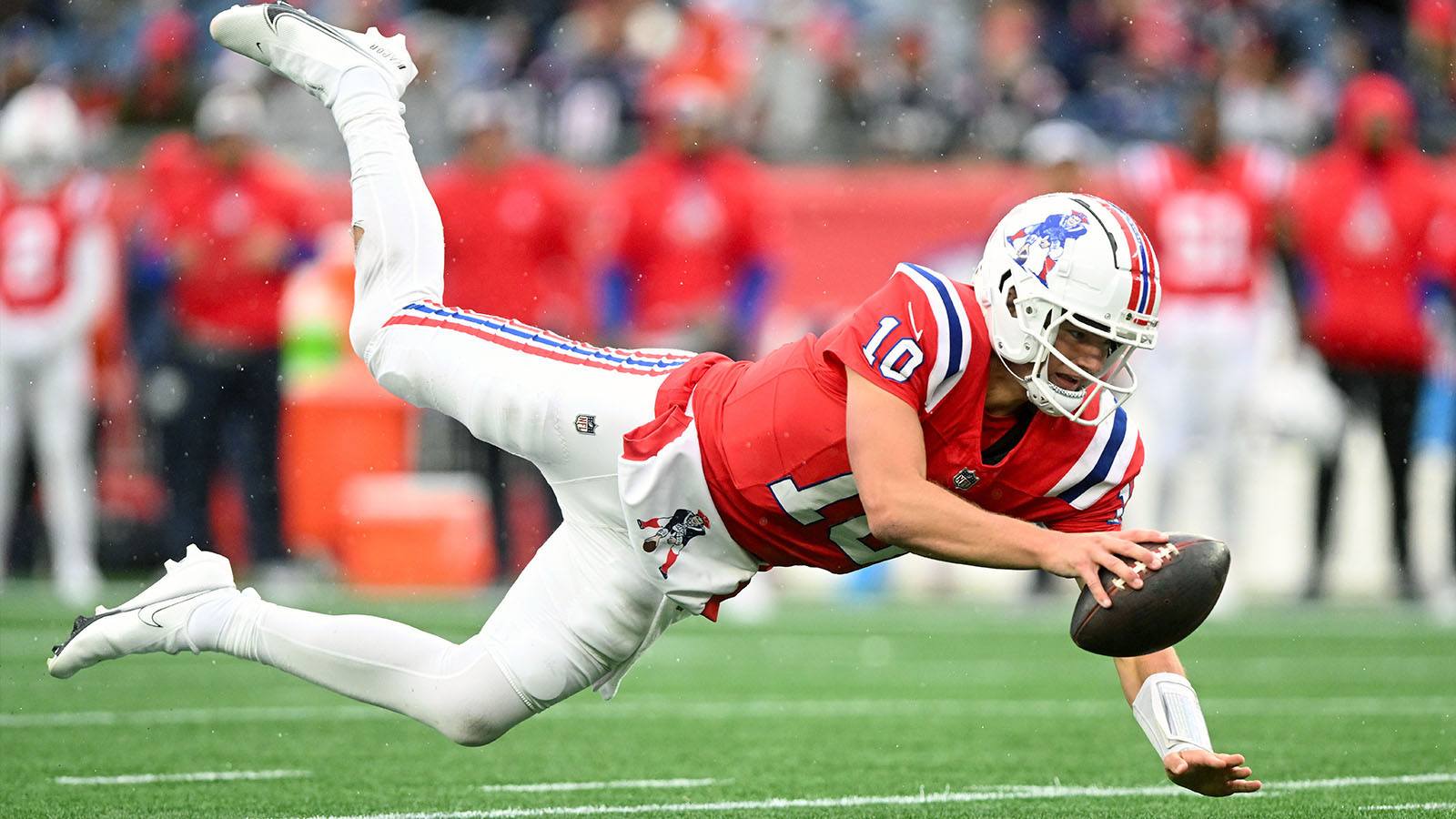 NFL Week 12 Picks, Betting Predictions & Best Bets To Back: Lambeau In Spotlight