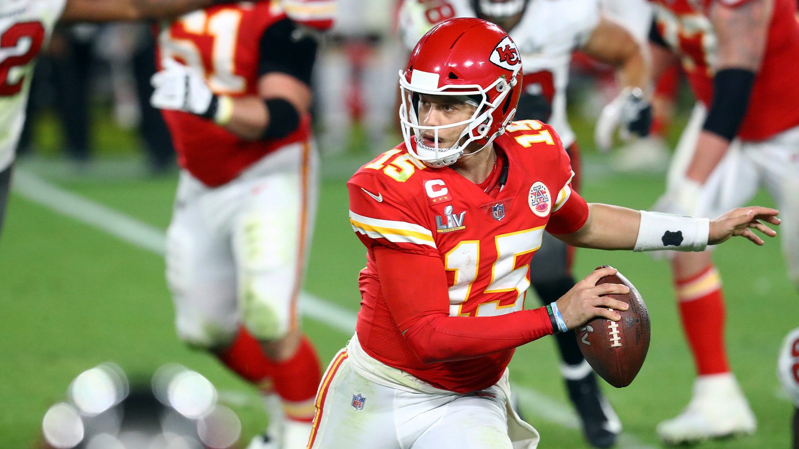 Madden 22 Cover Features Super Bowl Favorites Mahomes, Brady