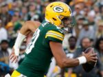 Green Bay Packers quarterback Jordan Love (10)
