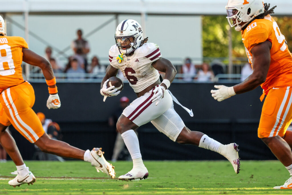 Mississippi State Bulldogs running back Davon Booth (6). Wesley Hale-Imagn Images