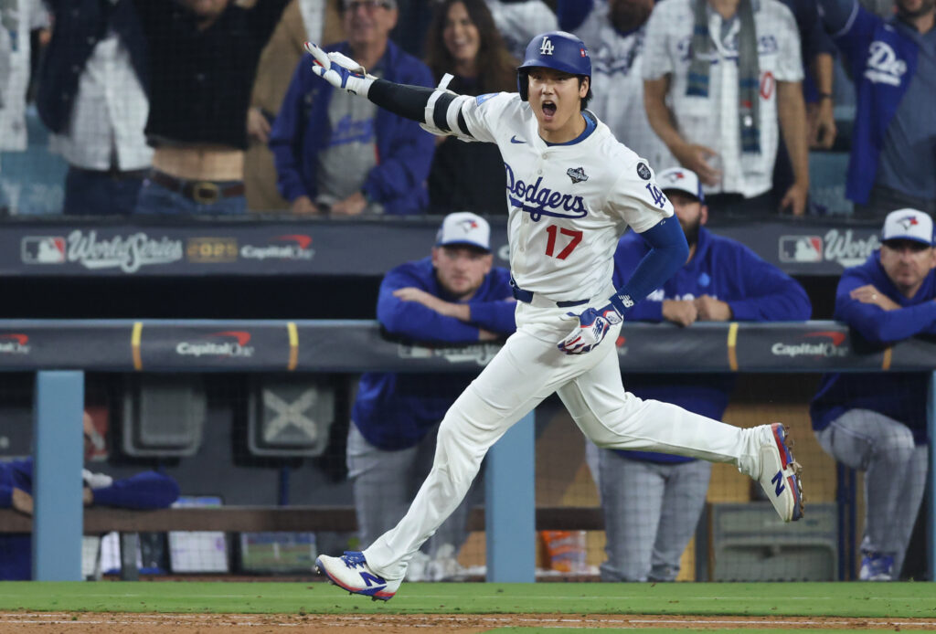 Los Angeles Dodgers designated hitter Shohei Ohtani (17). Kiyoshi Mio-Imagn Images