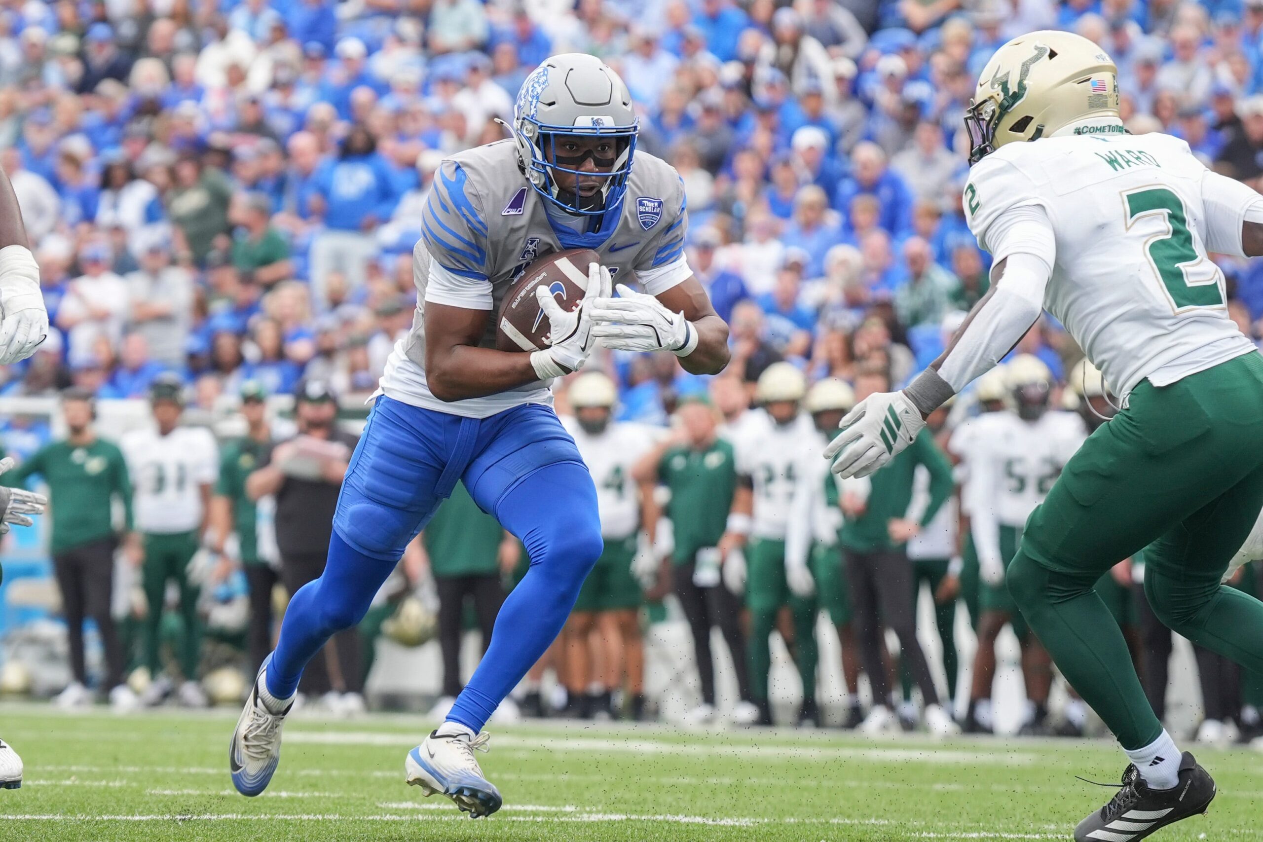 Memphis' Cortez Braham Jr. (4)