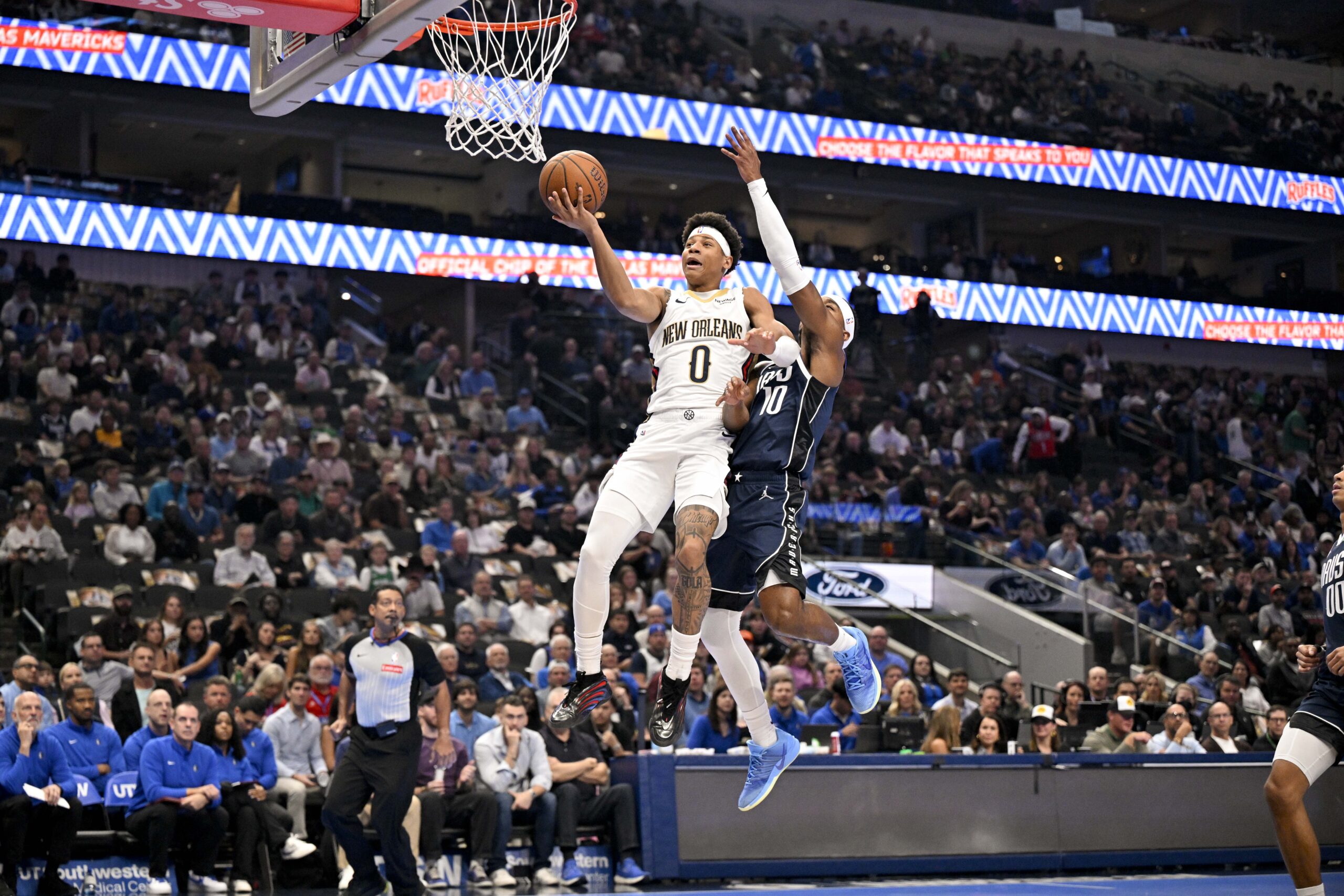 New Orleans Pelicans guard Jeremiah Fears (0)