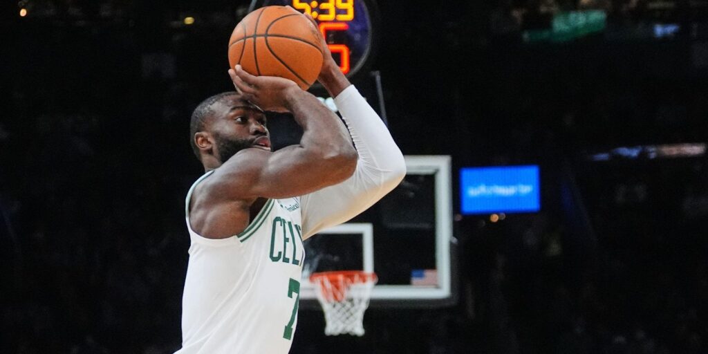 Jaylen Brown (7) (AP Photo/Charles Krupa)