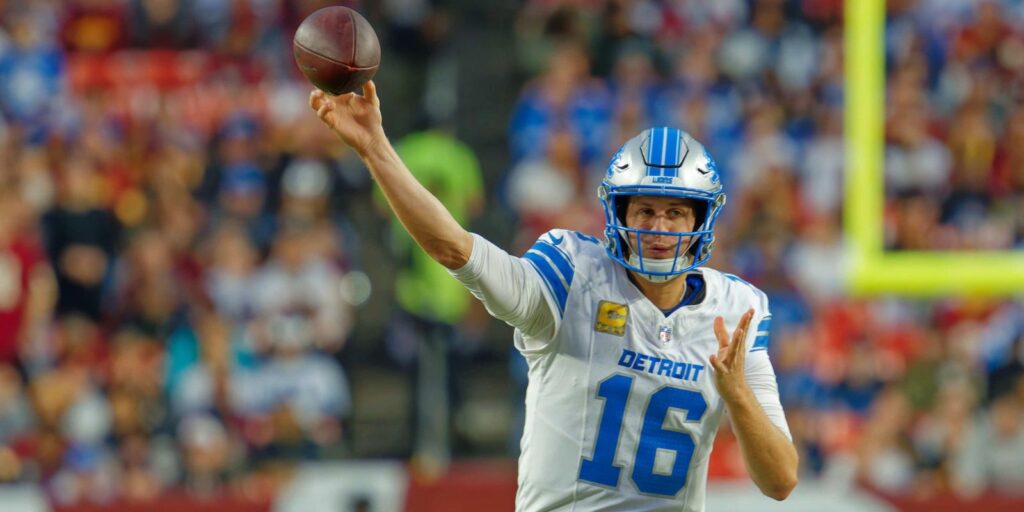 Detroit Lions Quarterback Jared Goff (16) (Newscom/Alamy Live News)