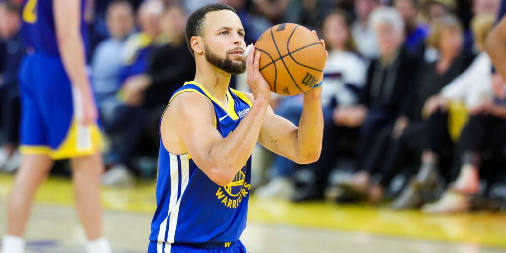 Stephen Curry of Golden State Warriors (Dong Xudong/Xinhua/Alamy Live News)