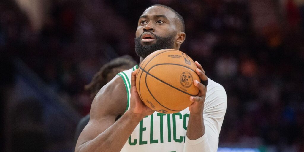 Boston Celtics' Jaylen Brown (7)