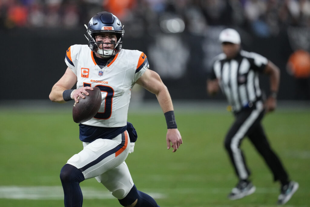 Denver Broncos quarterback Bo Nix (10)