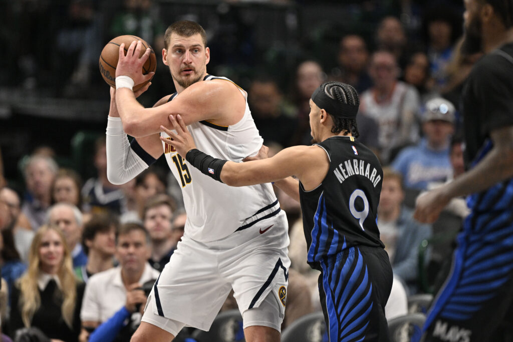 Denver Nuggets center Nikola Jokic (15)