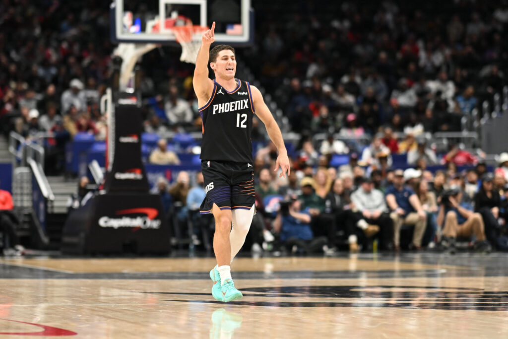 Phoenix Suns guard Collin Gillespie (12)