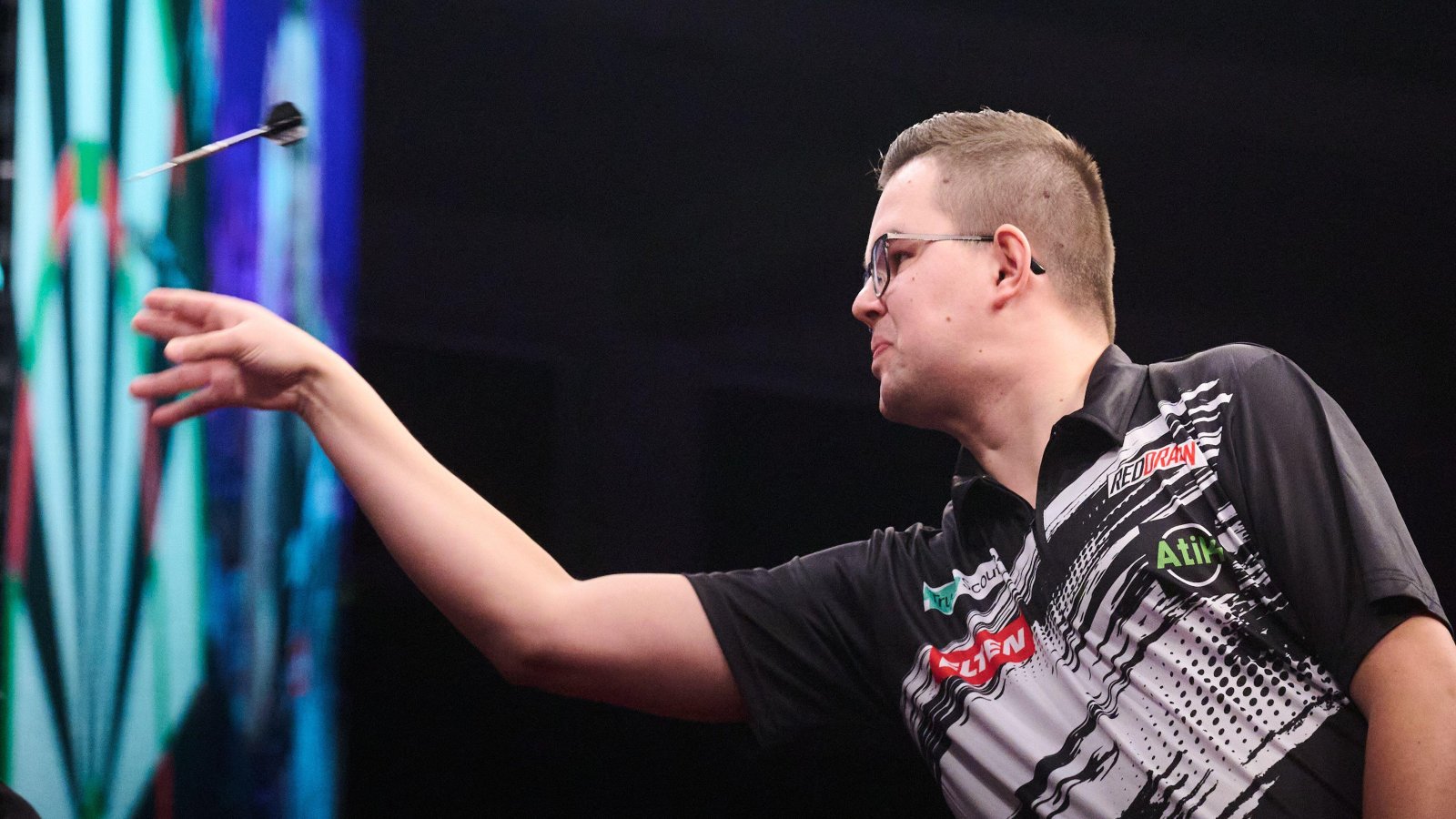 Darts Free Bets & Betting Offers - PDC World Championship Semi-Finals