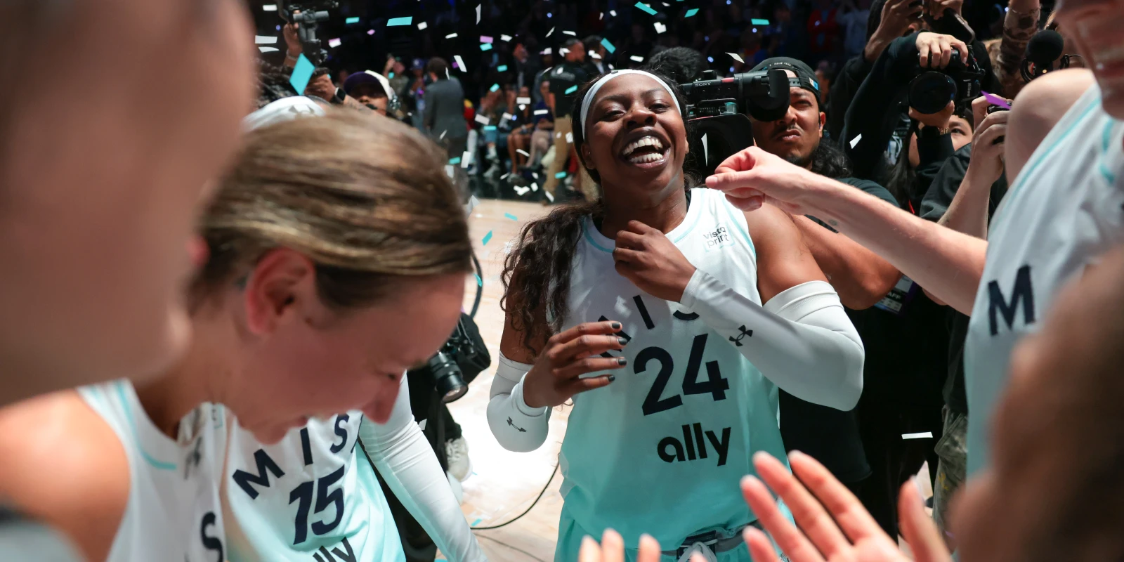 Arike Ogunbowale Free Agency Odds: Does the Paige Bueckers Era Push Her Out?