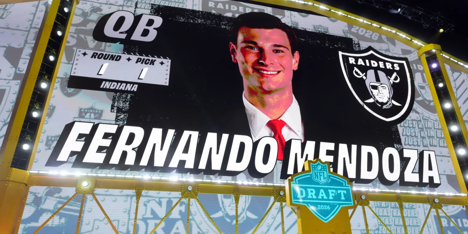 2026 NFL Offensive Rookie of the Year Odds: Fernando Mendoza, Jeremiyah Love Lead the Race
