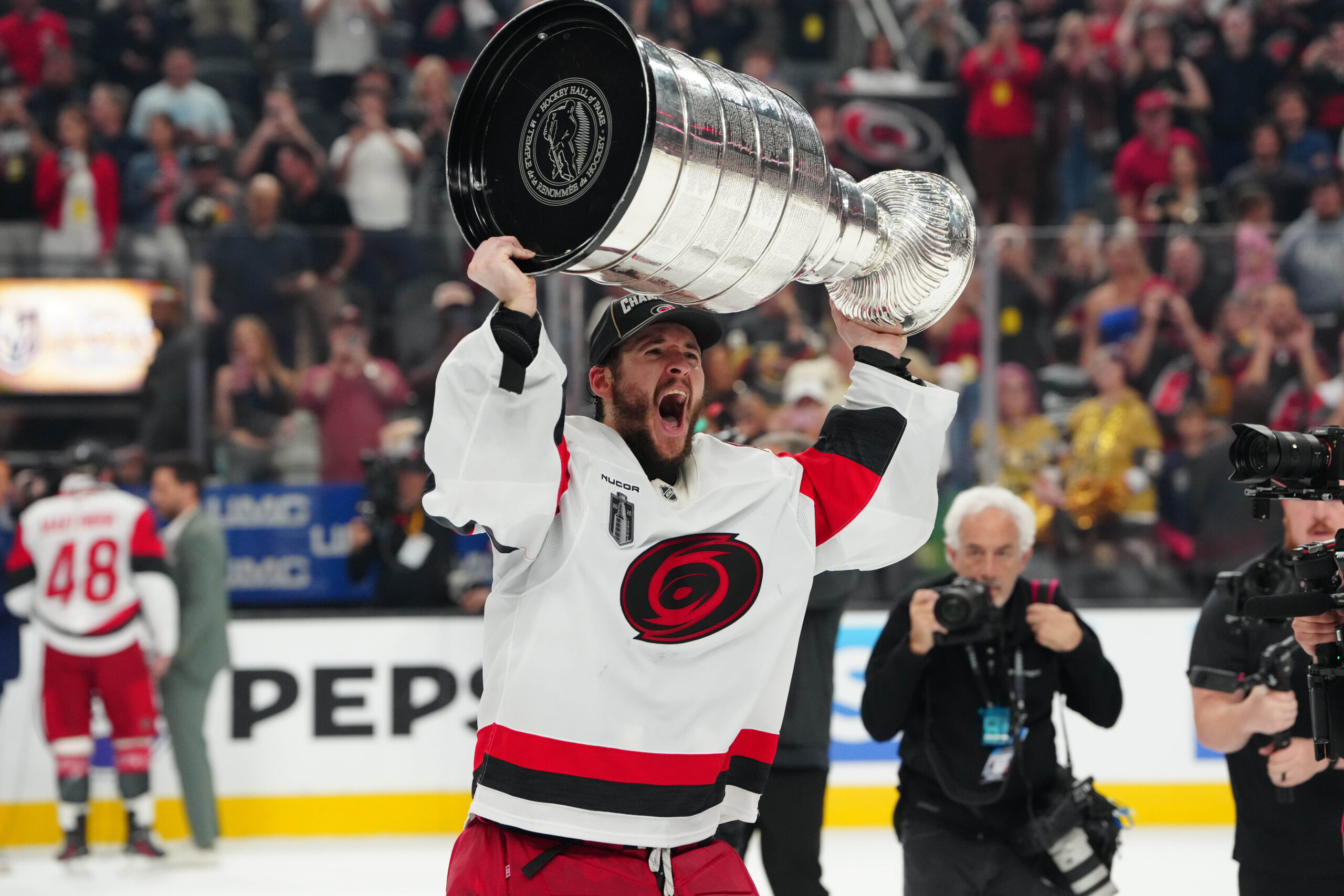 NHL Miles Traveled: League To Cover More Than 1 Million Miles, Play In 4 Countries
