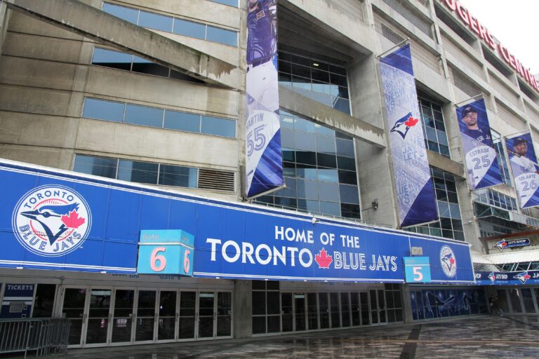 How to Bet on Toronto Blue Jays in Alberta: Safe AB Sportsbooks for MLB Betting