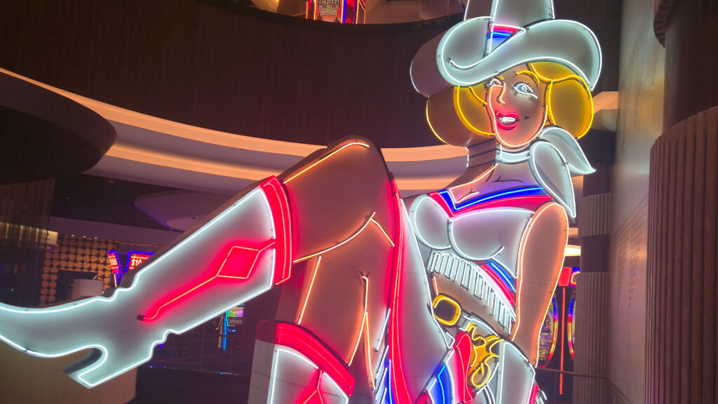 Vegas Vicky keeps one eye on the Circa Sportsbook. (Bill Speros/Bookies)